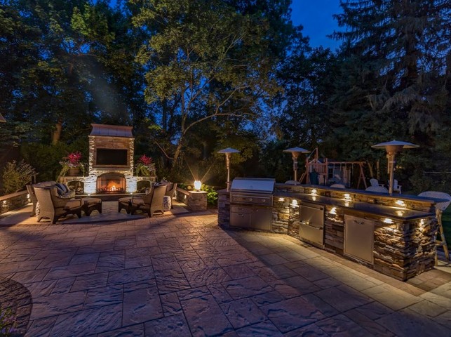 Outdoor patio and landscape lighting